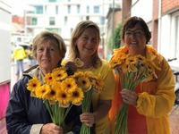 N-VA zet mama's in de bloemetjes